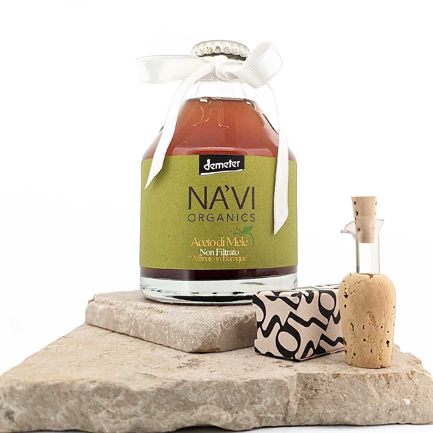 Unfiltered Apple Vinegar - Organic and Biodynamic Certified - 250ml - Na'vi Organics